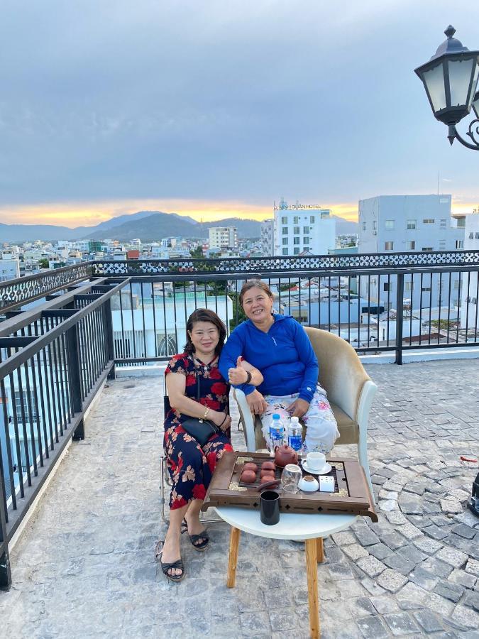 Goodtech Luxury Hotel & Apartment Da Nang Bagian luar foto