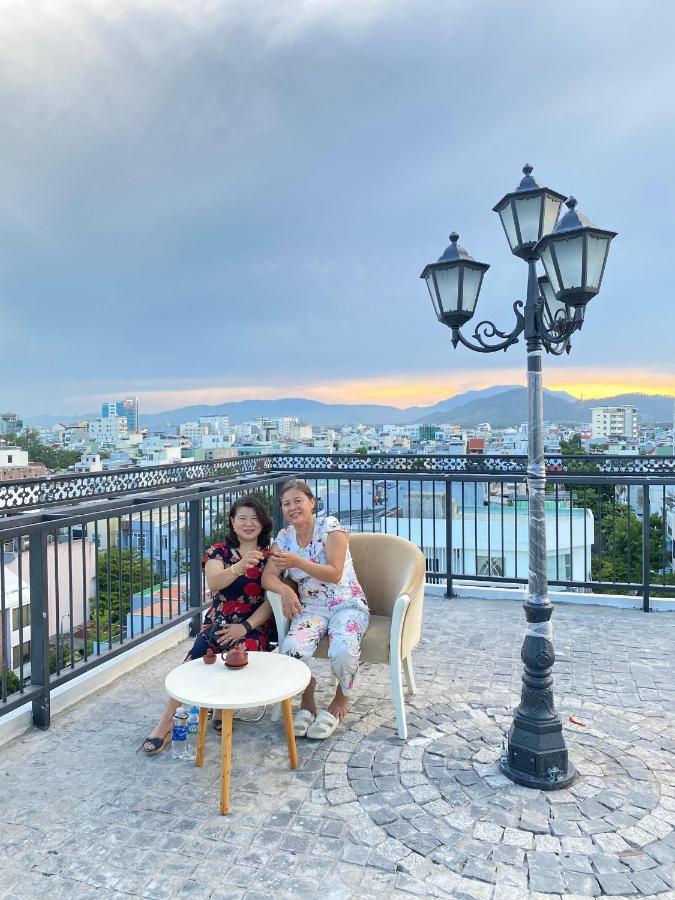 Goodtech Luxury Hotel & Apartment Da Nang Bagian luar foto